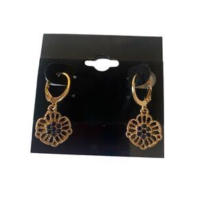Pretty Gold Toned Filagree Drop Earrings w/ Center Dark Blue Pave Crystal.